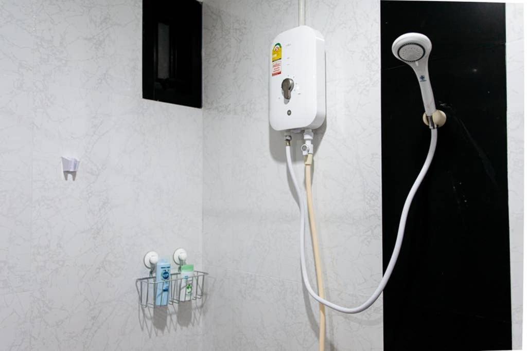 P4 Silom Large 2Beds Full Kitchen Wifi 4-6Pax Apartment Банкок Екстериор снимка